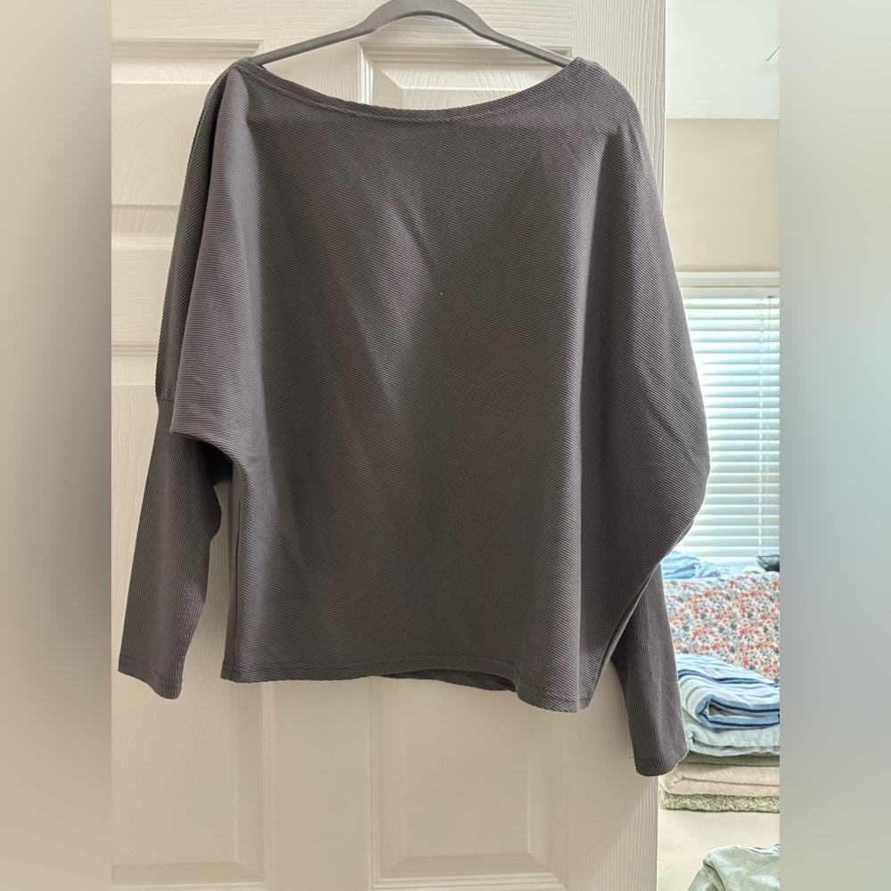 Hazel and Olive Women's Gray Blouse